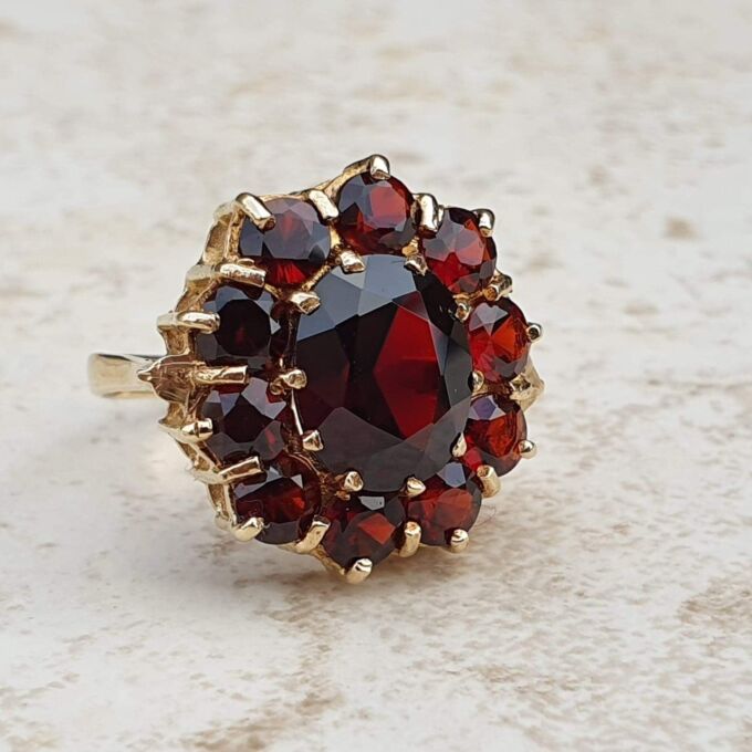 Big Cluster Ring in 9ct Gold, a UK L or a US 5 3/4 Gems Afire