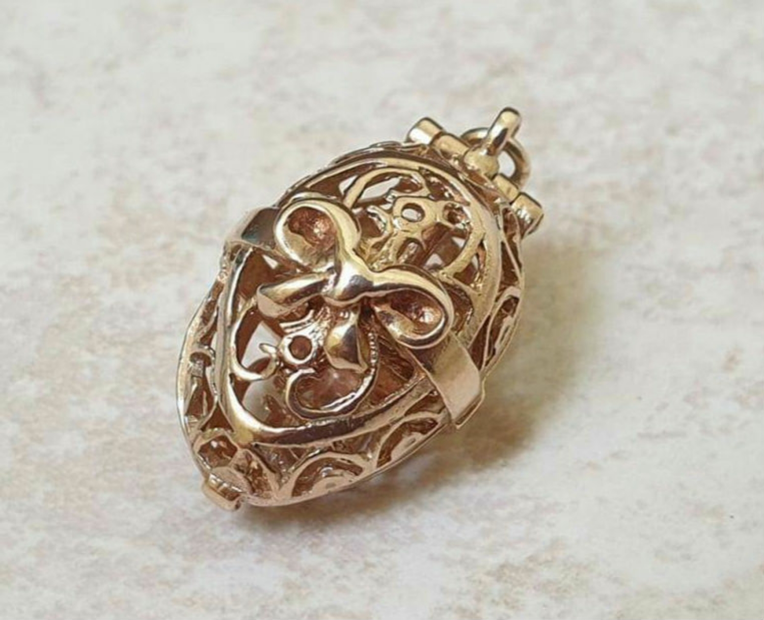 Reserved Intricate Opening Egg Pendant in 9ct Gold. Gems Afire