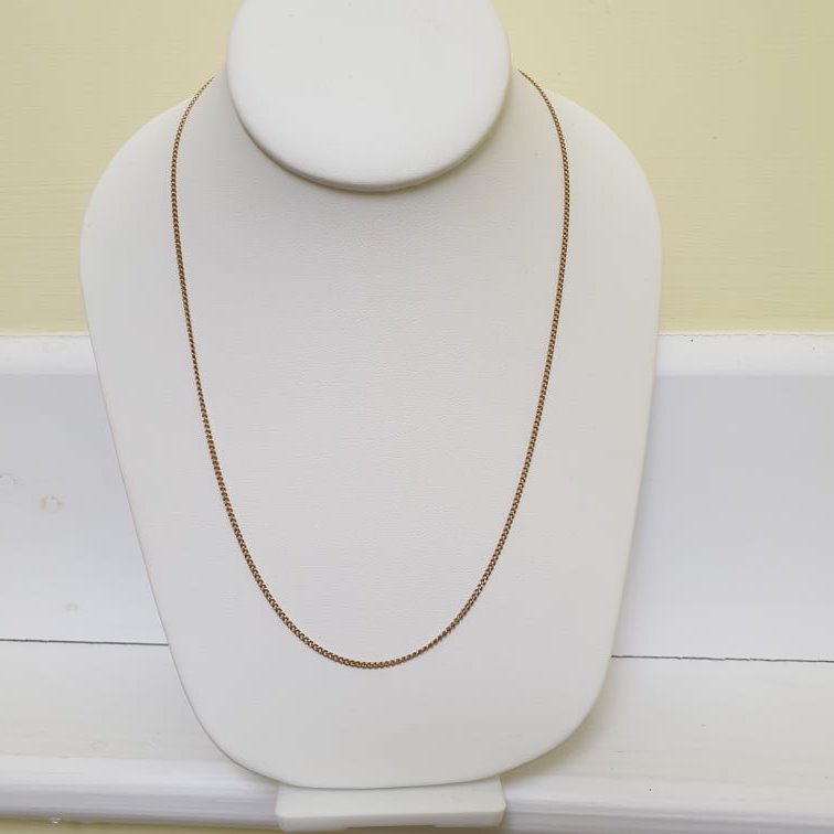 Fine Curb Chain in 9ct Gold, 20 inches 